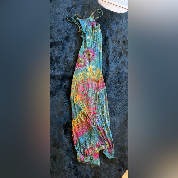 Tie-Dye Maxi Dress - Picture 3 of 3